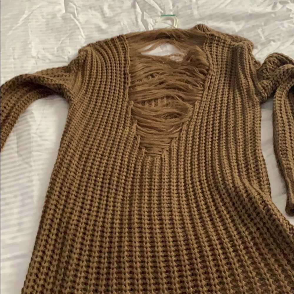 Sweater - Picture 5 of 5